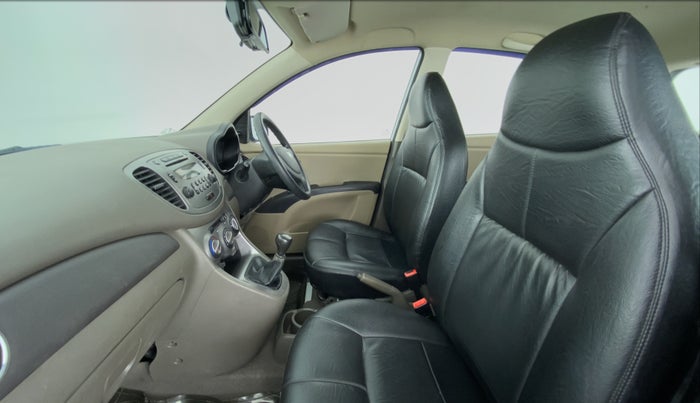 2015 Hyundai i10 SPORTZ 1.1 IRDE2, Petrol, Manual, 37,816 km, Right Side Front Door Cabin