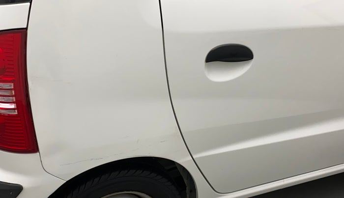2013 Hyundai Santro Xing GL PLUS, Petrol, Manual, 42,220 km, Right quarter panel - Minor scratches