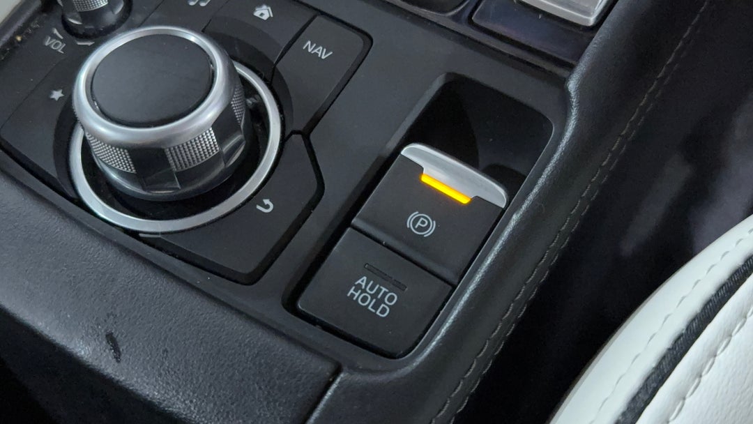 2023 Mazda CX-3 G20 Evolve, Automatic, 5958 km, Handbrake