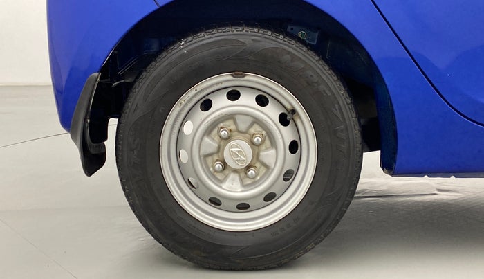 2013 Hyundai Eon D LITE PLUS, Petrol, Manual, 12,942 km, Right Rear Wheel