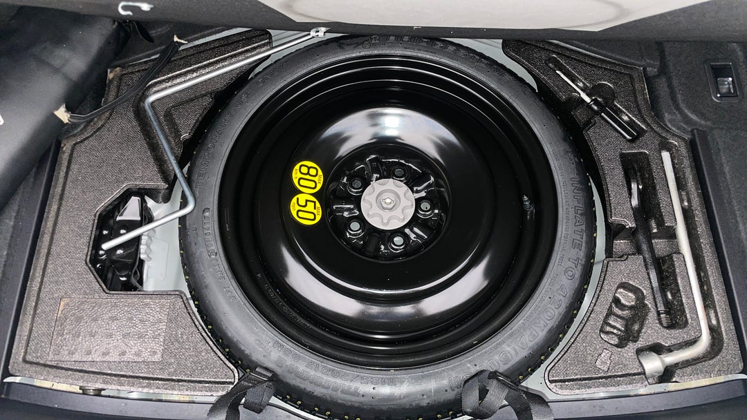 2017 Lexus Is200t F Sport, Automatic, 77665 km, Spare Wheel