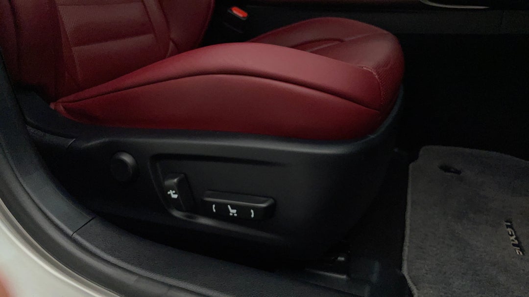 2017 Lexus Is200t F Sport, Automatic, 77665 km, Drivers Side Adjustment Panel