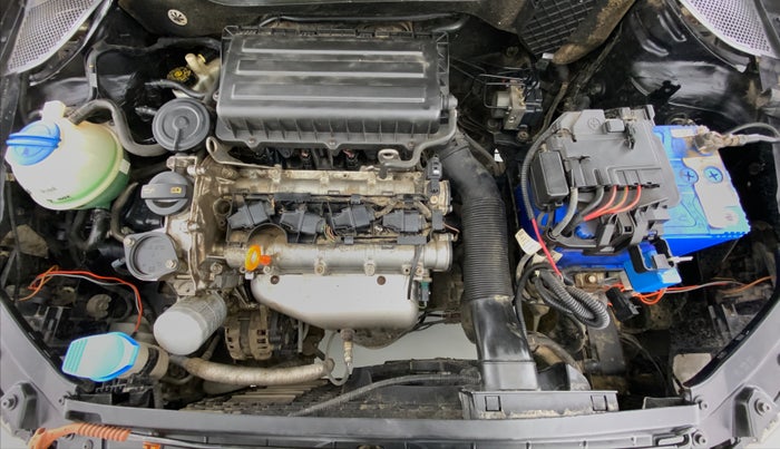 2013 Volkswagen Vento HIGHLINE PETROL, Petrol, Manual, 67,291 km, Open Bonet