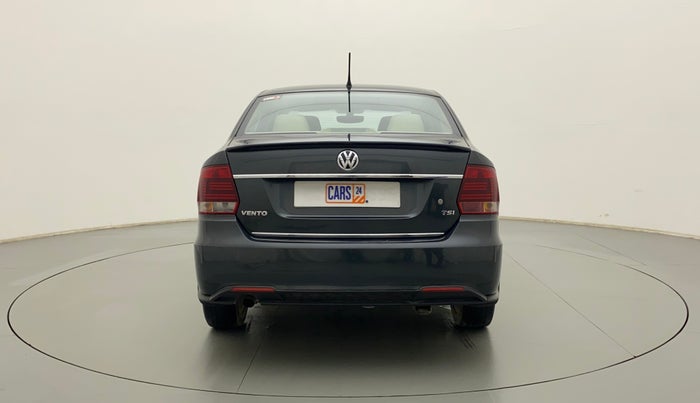 2020 Volkswagen Vento HIGHLINE PLUS 1.0L TSI, Petrol, Manual, 43,444 km, Back/Rear