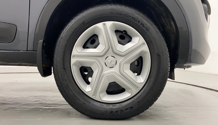2019 Tata NEXON XMA 1.2, Petrol, Automatic, 9,670 km, Right Front Wheel