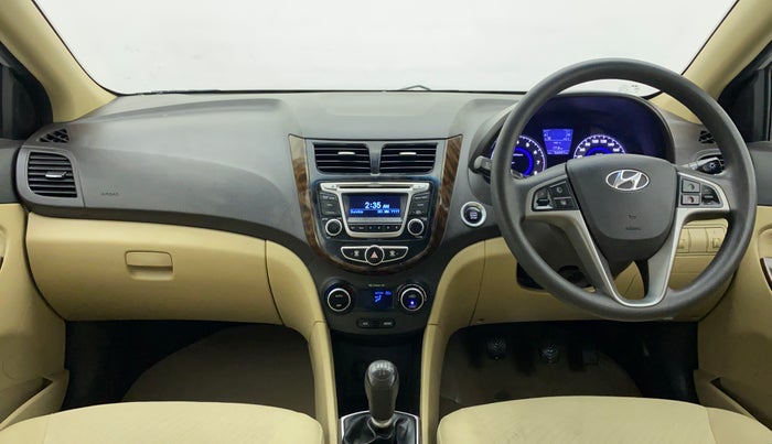 2015 Hyundai Verna FLUIDIC 4S 1.6 VTVT S(O), Petrol, Manual, 56,091 km, Dashboard