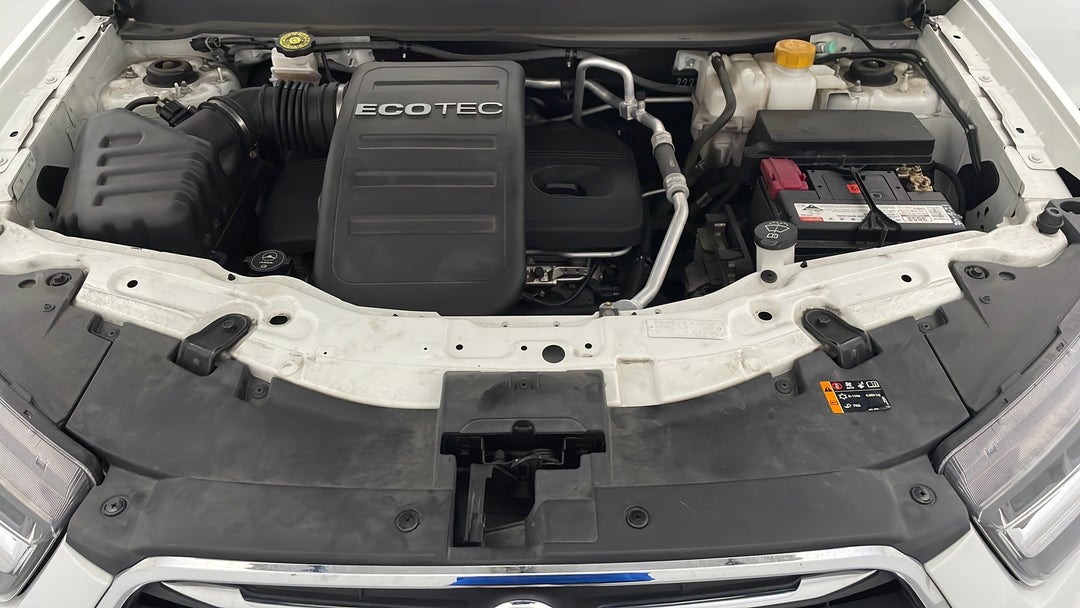 2017 Holden Captiva Active 7 Seater, Automatic, 42903 km, Open Bonnet (Engine)