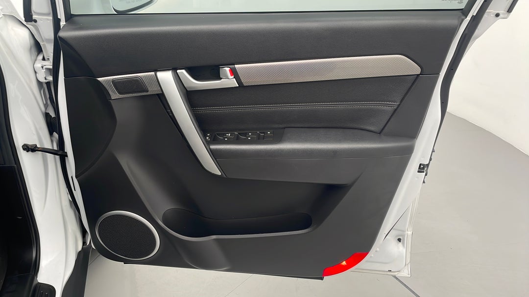 2017 Holden Captiva Active 7 Seater, Automatic, 42903 km, Speaker View