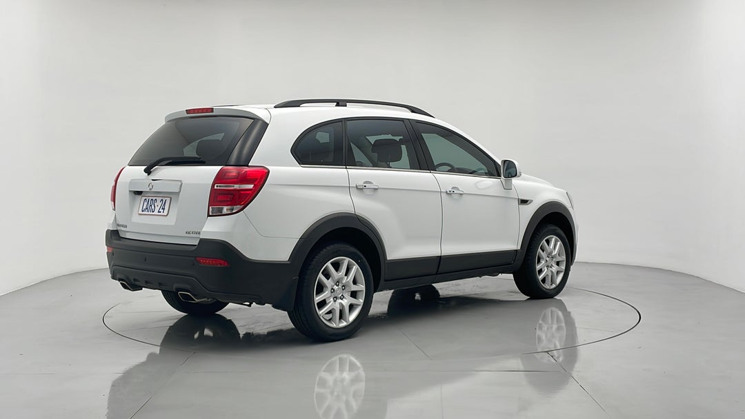 2017 Holden Captiva Active 7 Seater, Automatic, 42903 km, Right Back Diagonal (45- Degree) View