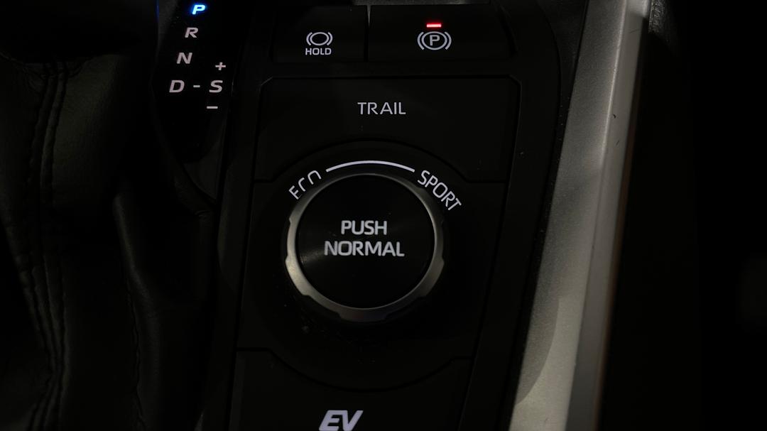 2023 Toyota RAV4 Gx (AWD) Hybrid, Automatic, 55263 km, Utility Switches/Buttons
