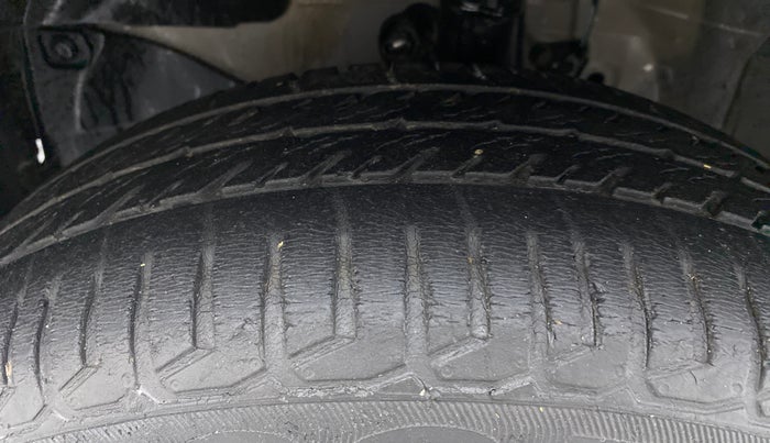 2012 Honda City S MT PETROL, Petrol, Manual, 61,301 km, Left Front Tyre Tread