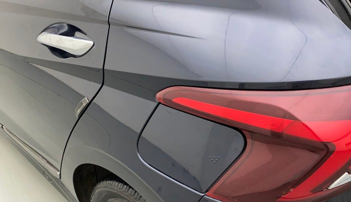 2022 Hyundai NEW I20 ASTA (O) 1.2 MT, Petrol, Manual, 31,996 km, Left quarter panel - Minor scratches