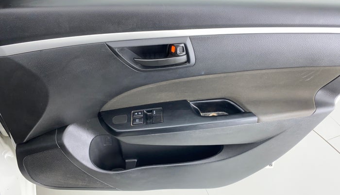 2017 Maruti Swift LXI OPT, Petrol, Manual, 22,911 km, Driver Side Door Panels Control