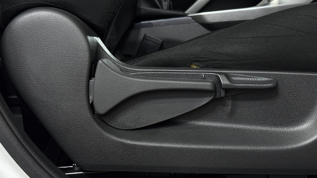 2023 Mitsubishi Eclipse Cross Es (2WD), Automatic, 61246 km, Drivers Side Adjustment Panel