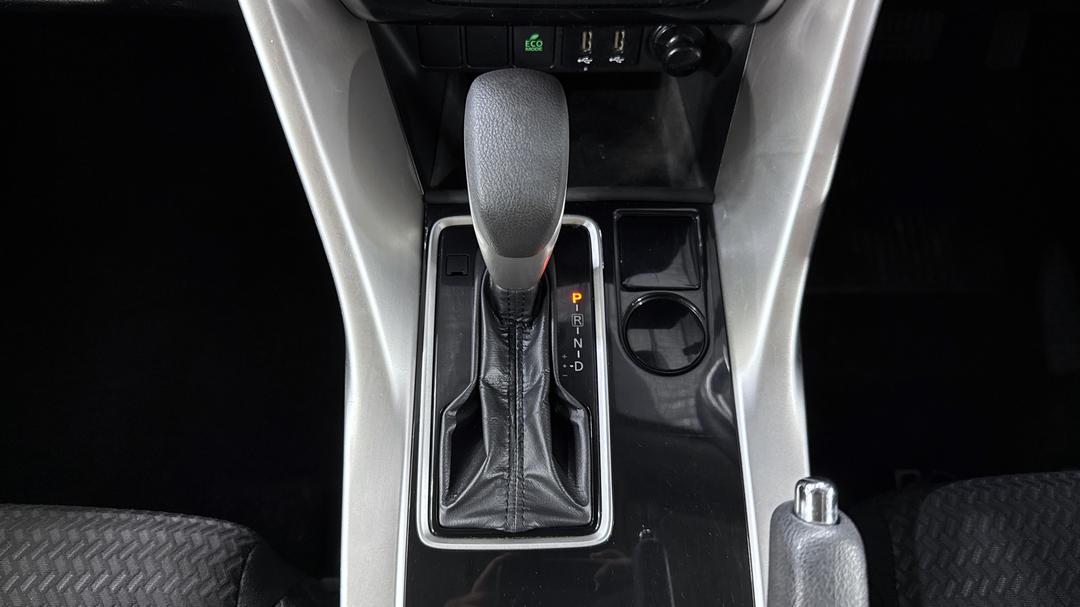 2023 Mitsubishi Eclipse Cross Es (2WD), Automatic, 61246 km, Gear Lever 