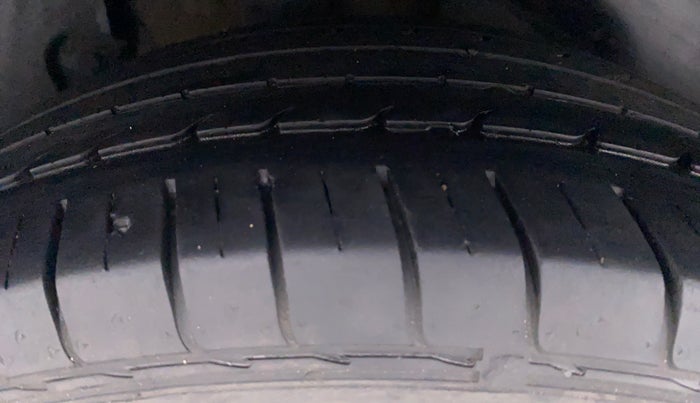 2019 KIA SELTOS HTX 1.5 PETROL MT, Petrol, Manual, 41,289 km, Right Rear Tyre Tread