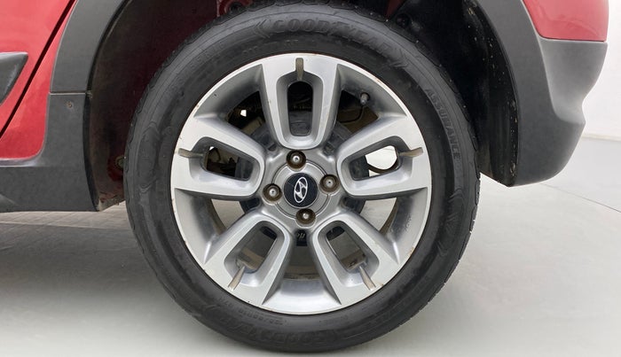 2016 Hyundai i20 Active 1.4 S, Diesel, Manual, 38,896 km, Left Rear Wheel