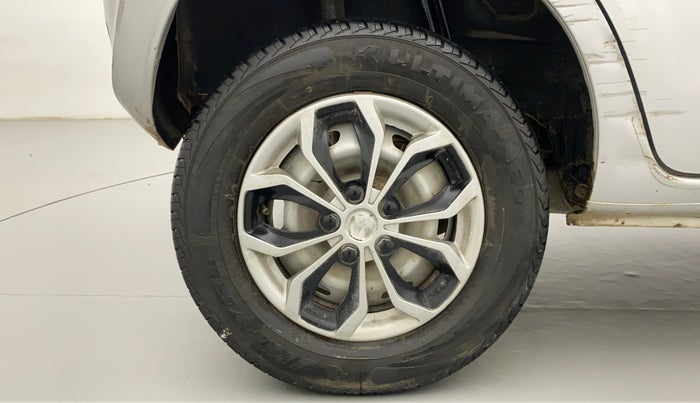 2018 Datsun Redi Go A, CNG, Manual, 67,155 km, Right Rear Wheel