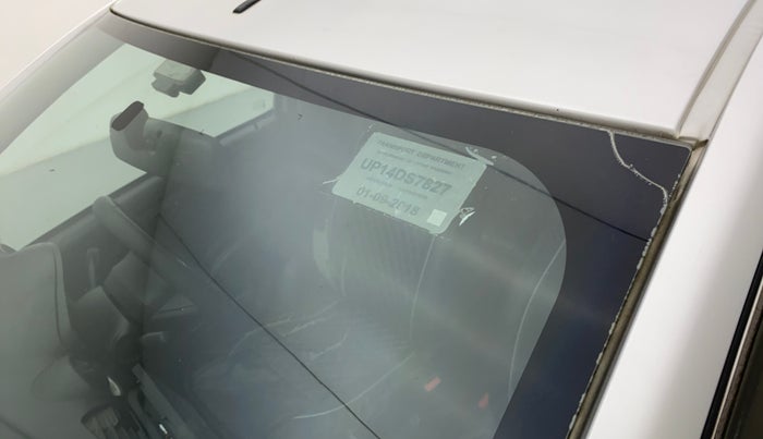 2018 Datsun Redi Go A, CNG, Manual, 67,155 km, Front windshield - Minor damage