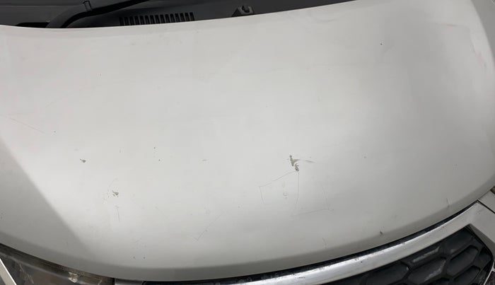 2018 Datsun Redi Go A, CNG, Manual, 67,155 km, Bonnet (hood) - Minor scratches