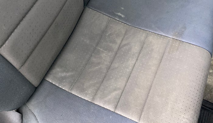 2014 Maruti Alto K10 LXI P, Petrol, Manual, 64,158 km, Second-row right seat - Cover slightly stained