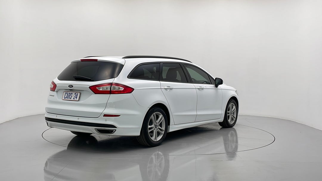 2018 Ford Mondeo Ambiente, Automatic, 124060 km, Right Back Diagonal (45- Degree) View