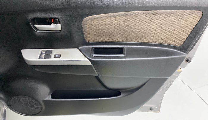 2013 Maruti Wagon R 1.0 LXI CNG, CNG, Manual, 84,236 km, Driver Side Door Panels Control