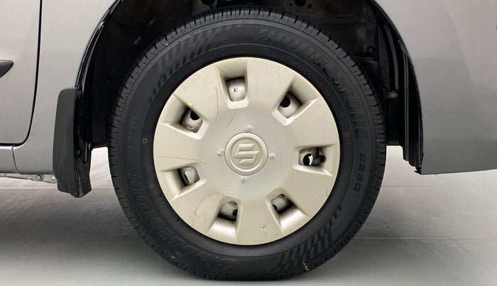 2013 Maruti Wagon R 1.0 LXI CNG, CNG, Manual, 84,236 km, Right Front Wheel