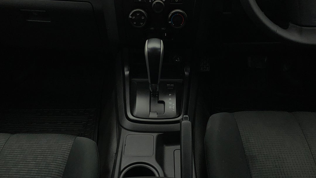 2018 Isuzu D-MAX Sx Hi-ride (4x2), Automatic, 84419 km, Gear Lever 