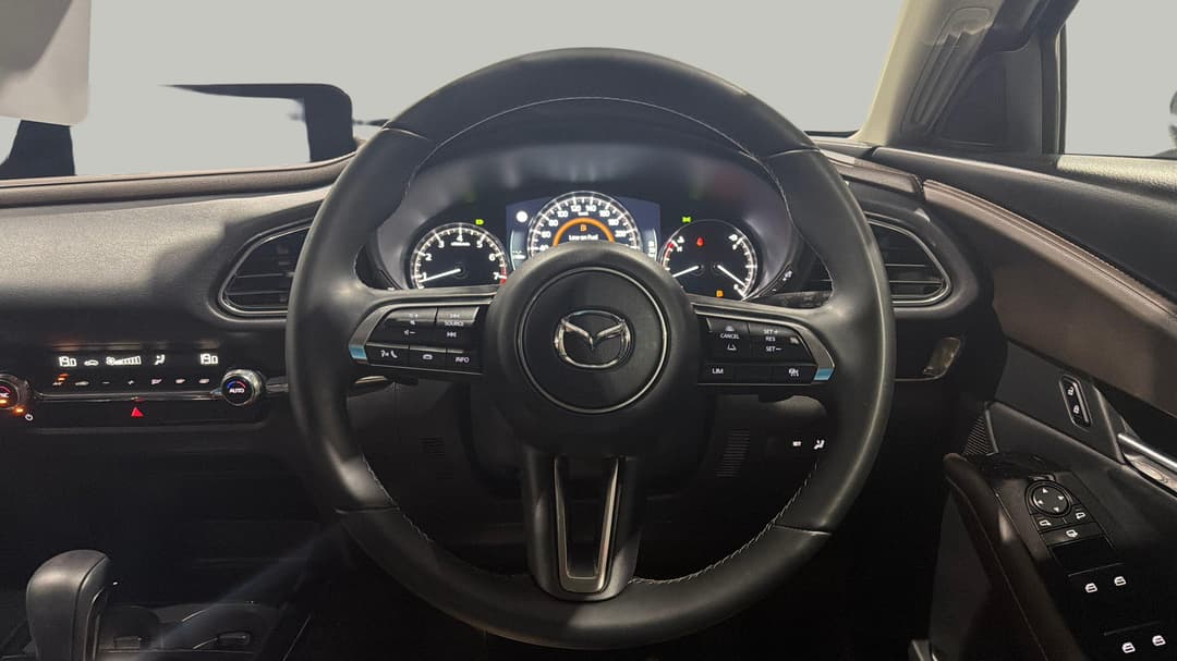 2025 Mazda CX-30 G20 Touring (FWD), Automatic, 15355 km, Steering Wheel Close-up