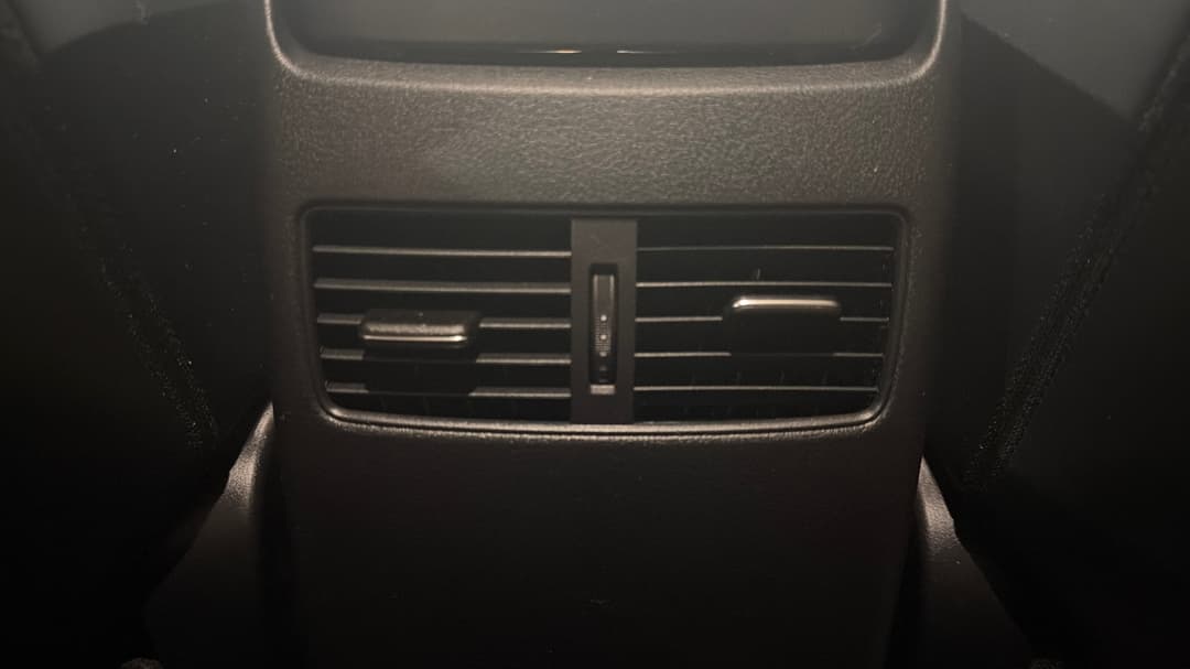 2025 Mazda CX-30 G20 Touring (FWD), Automatic, 15355 km, Rear A/C Vent