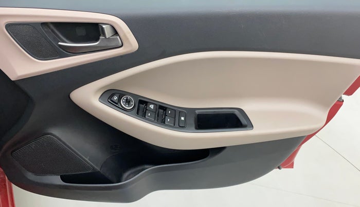 2017 Hyundai Elite i20 ASTA 1.2, Petrol, Manual, 38,664 km, Driver Side Door Panels Control