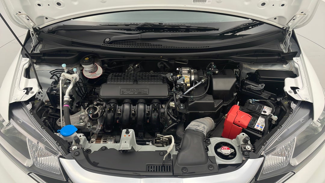 Open Bonnet (Engine)