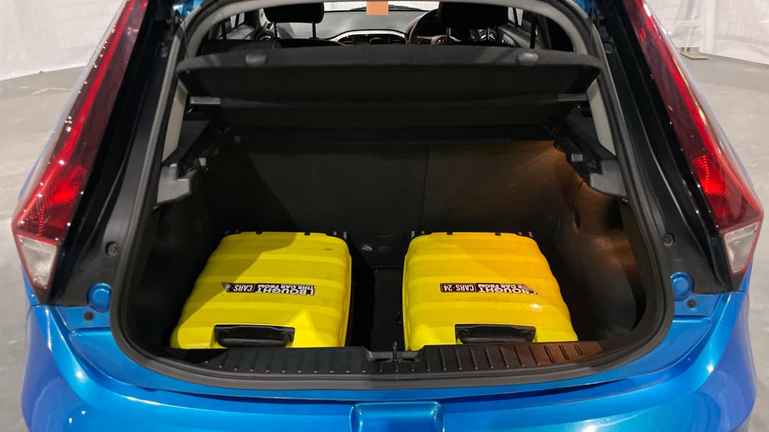 2022 MG Mg3 Auto Core, Automatic, 23627 km, Boot Inside View with Luggage