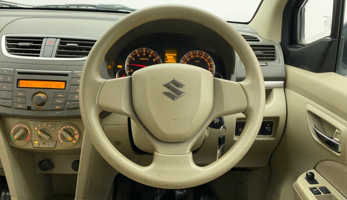 2013 Maruti Ertiga VXI CNG, CNG, Manual, 45,947 km, Steering Wheel Close Up