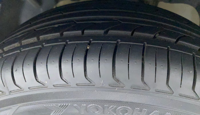 2017 Ford Ecosport TITANIUM 1.5L PETROL, Petrol, Manual, 70,996 km, Left Front Tyre Tread