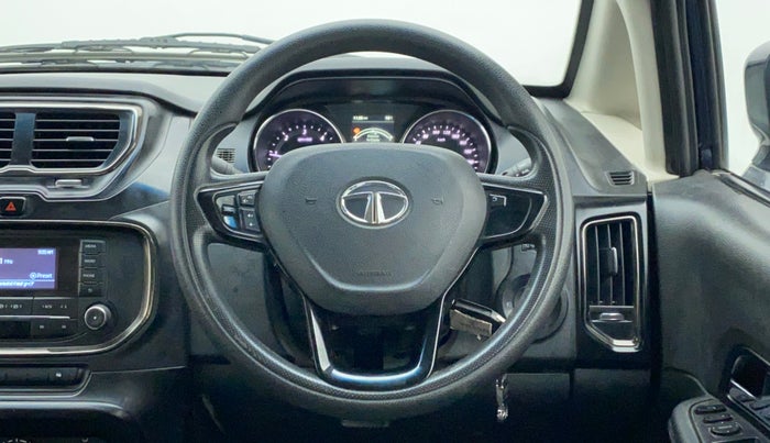 2018 Tata Hexa Varicor 320 XE, Diesel, Manual, 79,976 km, Steering Wheel Close Up