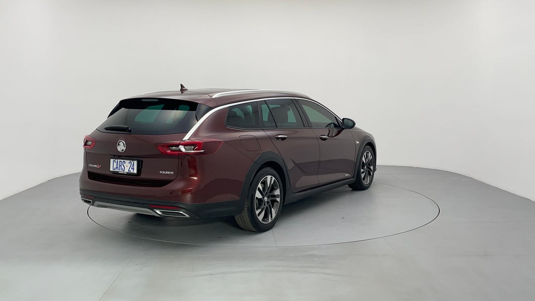 Right Back Diagonal (45- Degree) View