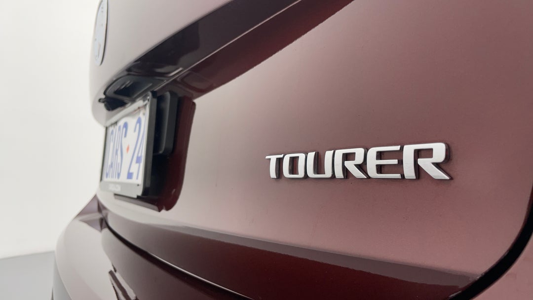 Badge (Boot Right Side)