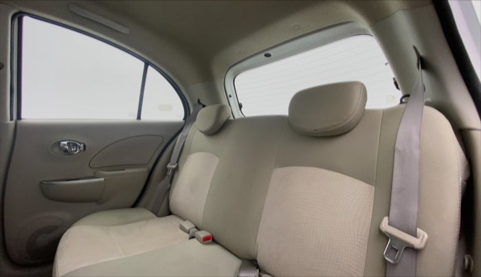 2014 Nissan Micra XV CVT, Petrol, Automatic, 50,219 km, Right Side Rear Door Cabin