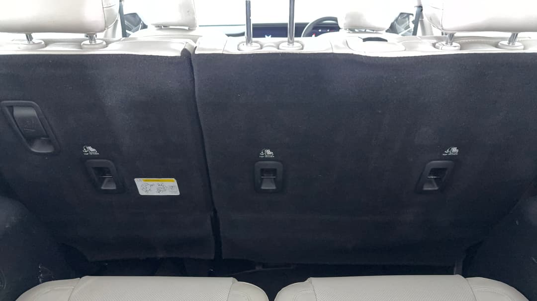 2023 Mahindra Xuv700 Ax7l, Automatic, 48441 km, Child Seat Anchor Points