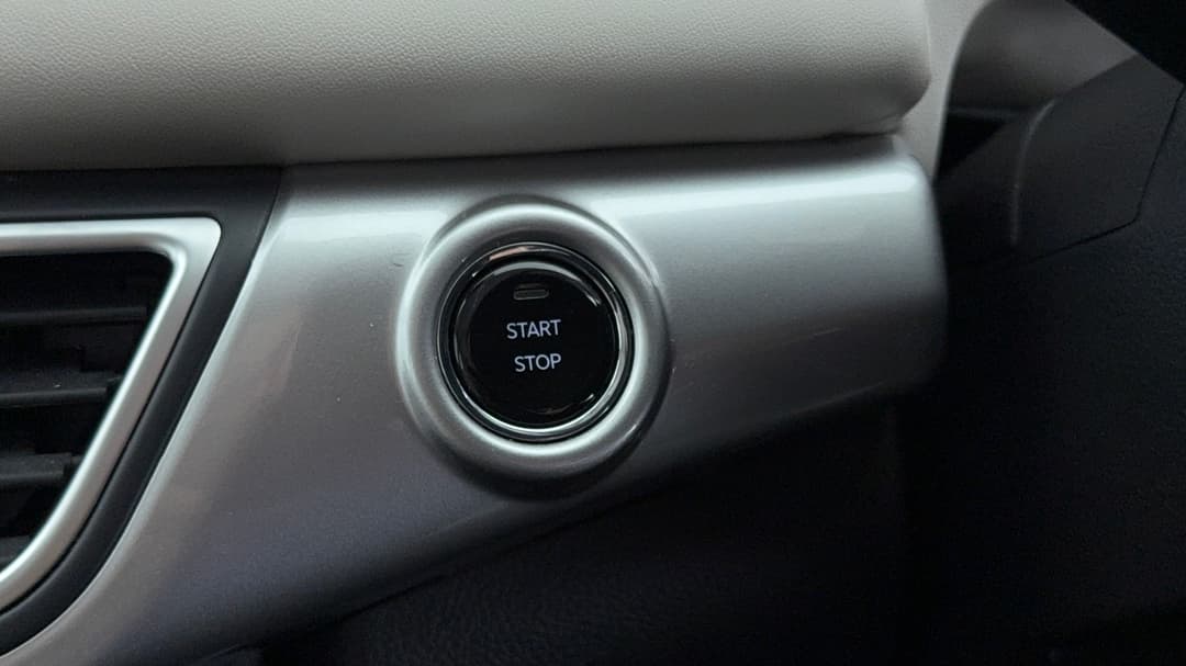 2023 Mahindra Xuv700 Ax7l, Automatic, 48441 km, Keyless / Button Start
