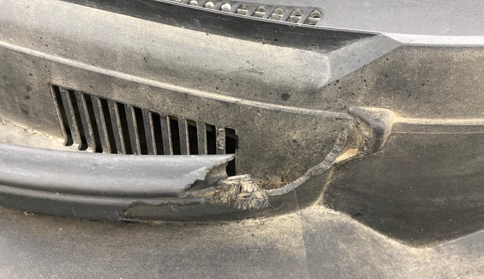2017 Hyundai Elite i20 1.4 CRDI ASTA (O), Diesel, Manual, 70,821 km, Bonnet (hood) - Cowl vent panel has minor damage