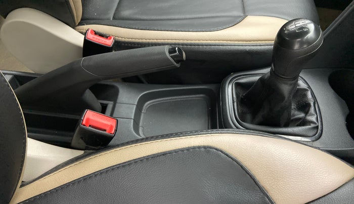 2013 Volkswagen Polo COMFORTLINE 1.2L PETROL, Petrol, Manual, 69,796 km, Gear Lever