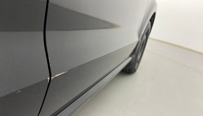 2013 Volkswagen Polo COMFORTLINE 1.2L PETROL, Petrol, Manual, 69,796 km, Driver-side door - Slightly dented