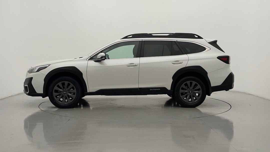 2024 Subaru Outback AWD, Automatic, 44830 km, Left Side View