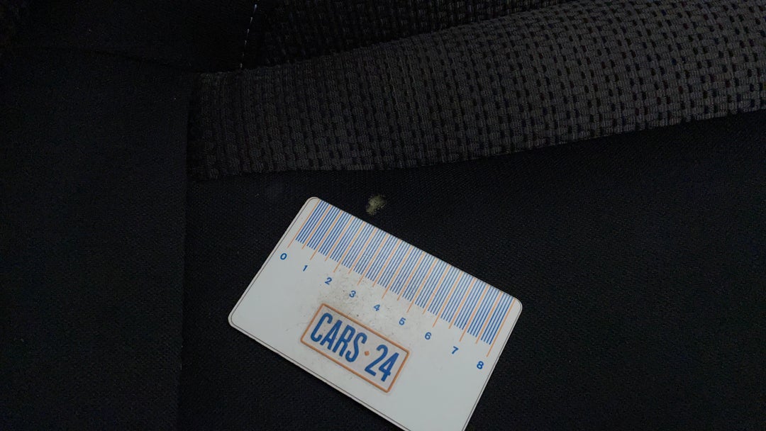 2024 Subaru Outback AWD, Automatic, 44830 km, Seats Front LHS Tear