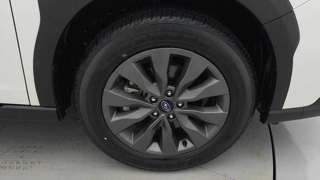 2024 Subaru Outback AWD, Automatic, 44830 km, Right Front Wheel