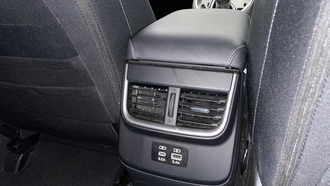 2024 Subaru Outback AWD, Automatic, 44830 km, Rear A/C Vent