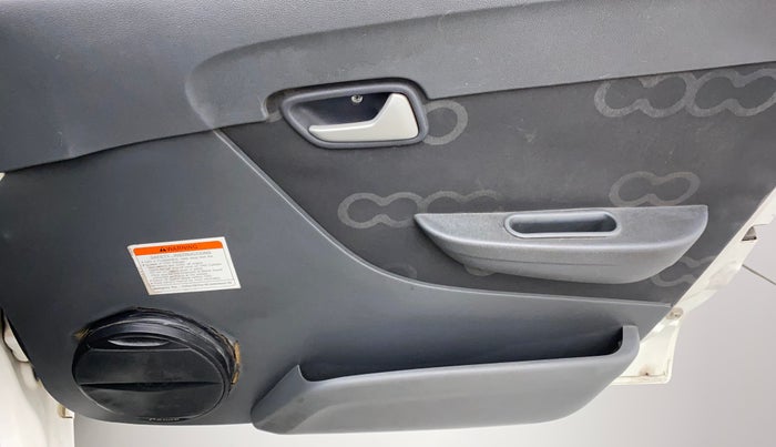 2014 Maruti Alto 800 LXI CNG, CNG, Manual, 83,631 km, Driver Side Door Panels Control